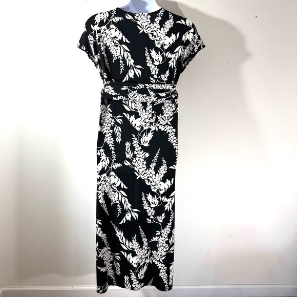 WHBM Black Wisteria Midi Wrap Dress NWT - Picture 8 of 14